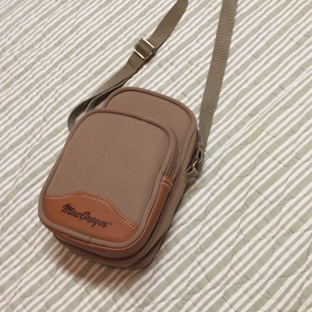 MacGregor small purse/camera bag.  New condition